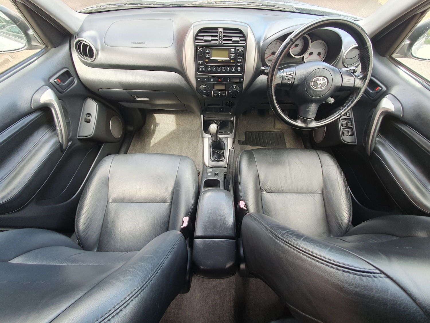 Vehicle 33