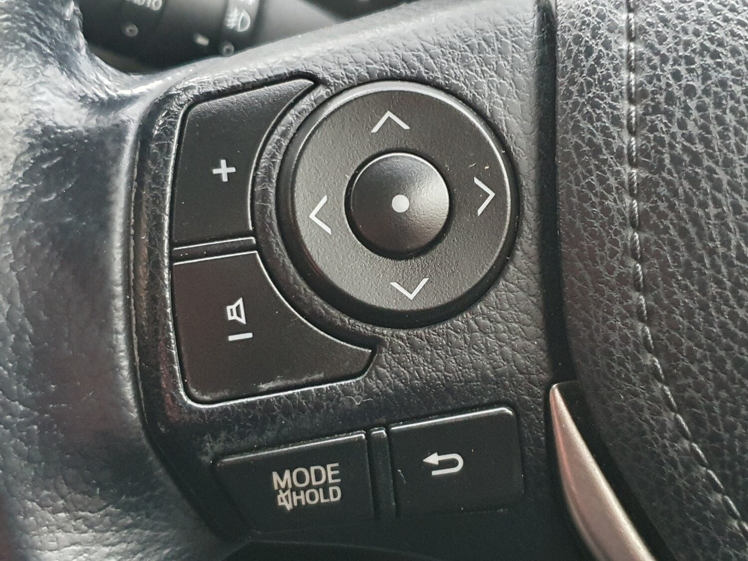 Used Toyota RAV4 2013 for sale - 76836558: Photo 39