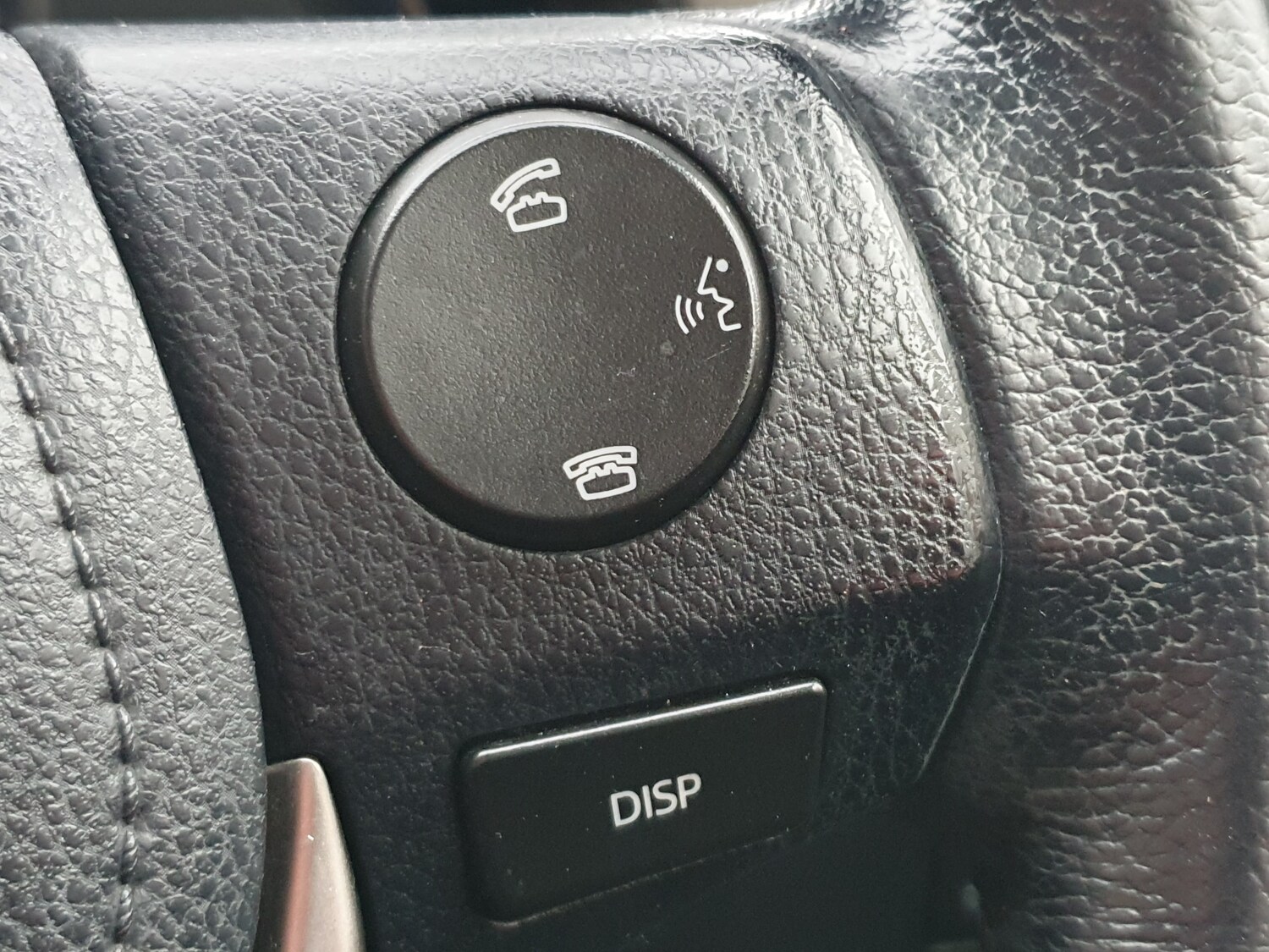 Used Toyota RAV4 2013 for sale - 76836558: Photo 40