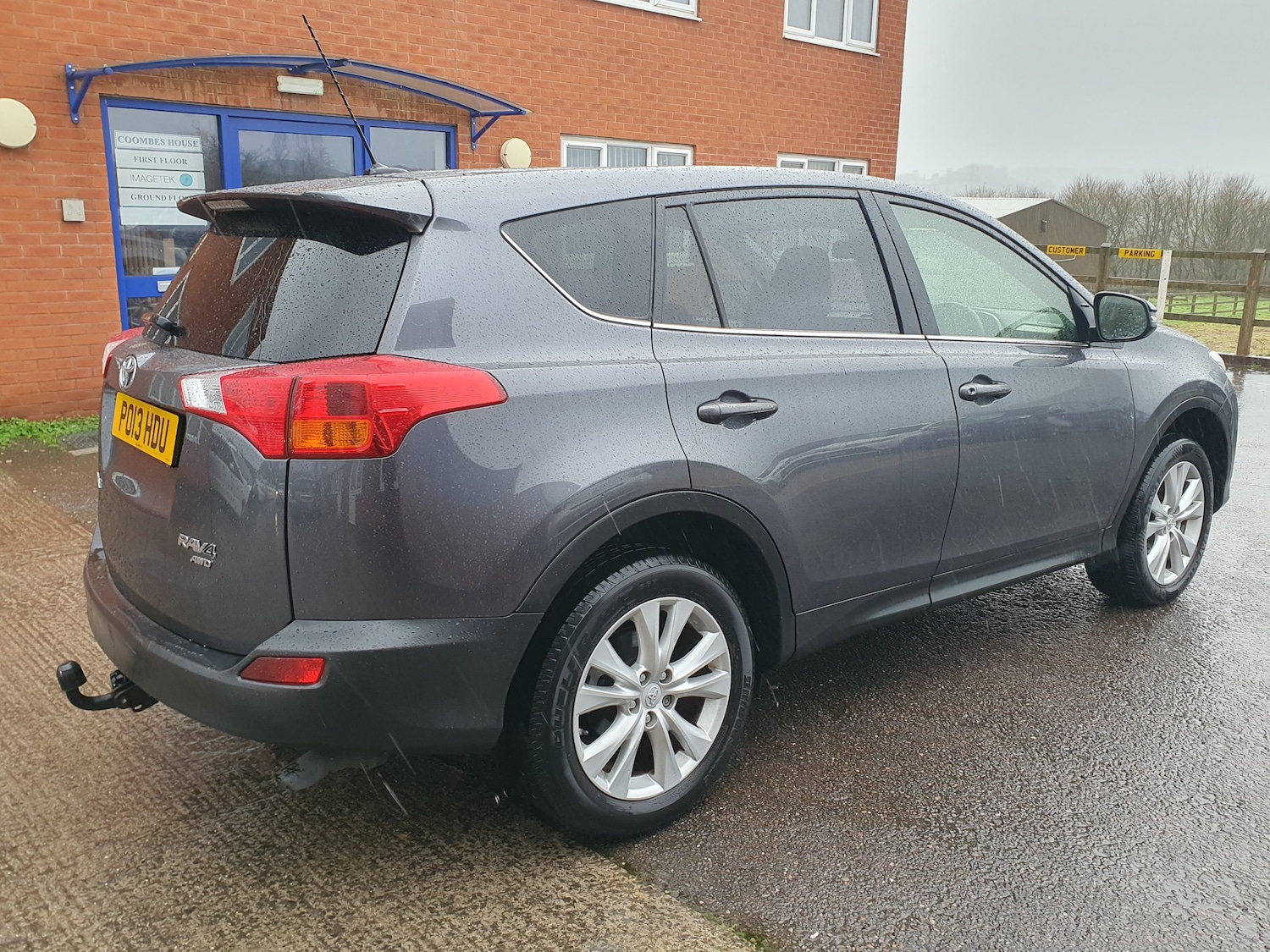 Used Toyota RAV4 2013 for sale - 76836558: Photo 5