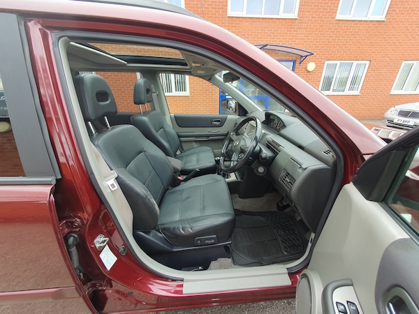 Used Nissan X-Trail 2005 for sale - 76273664: Photo 39