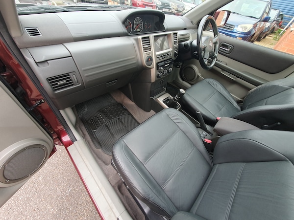 Used Nissan X-Trail 2005 for sale - 76273664: Photo 41