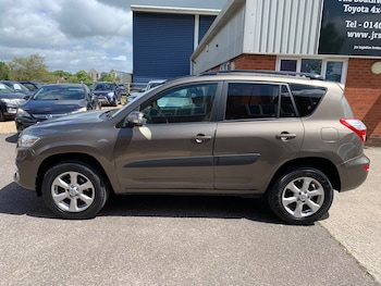 Used Toyota RAV4 2010 for sale - 78571283: Photo