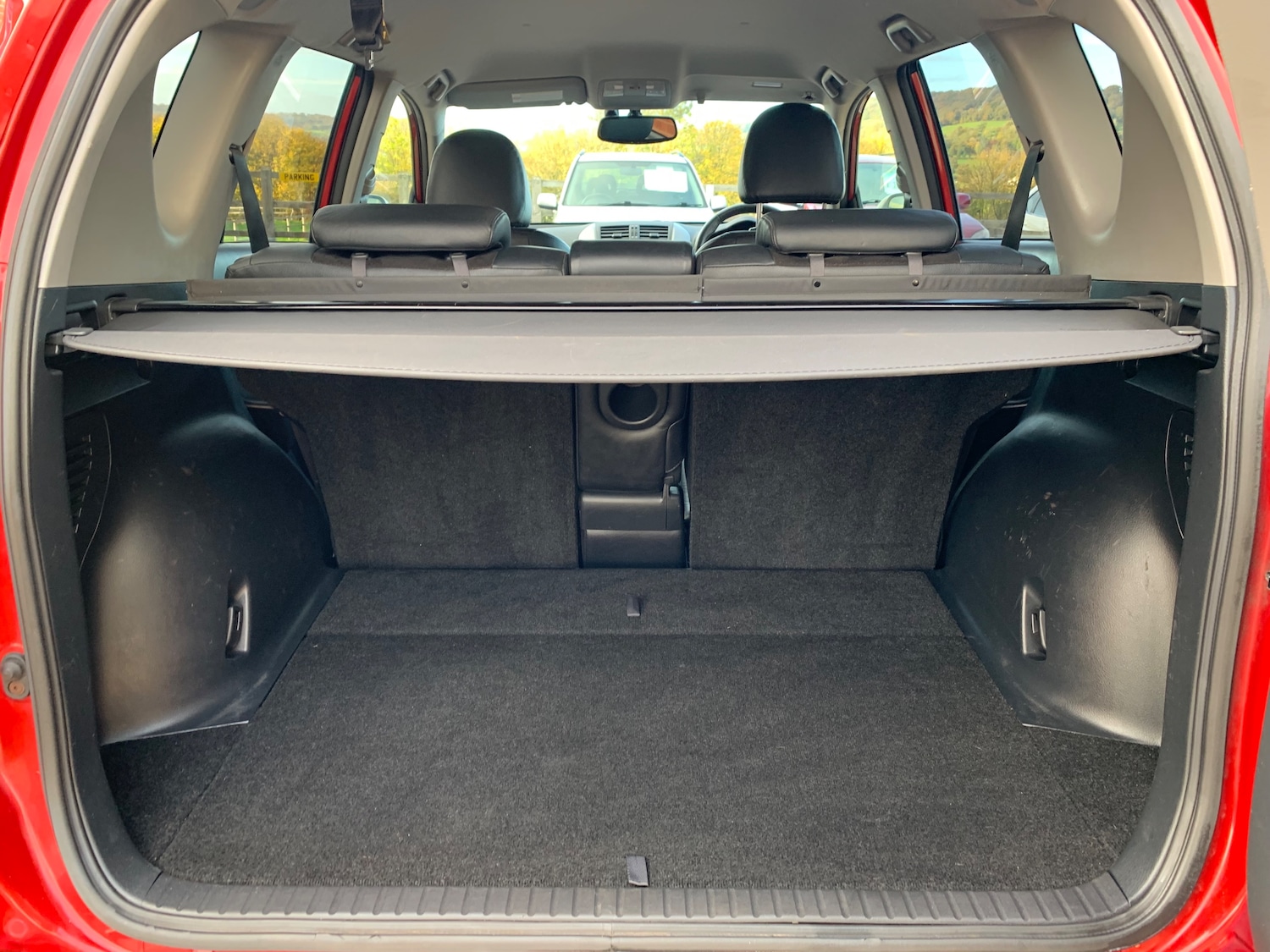 Used Toyota RAV4 2012 for sale - 76391920: Photo 18