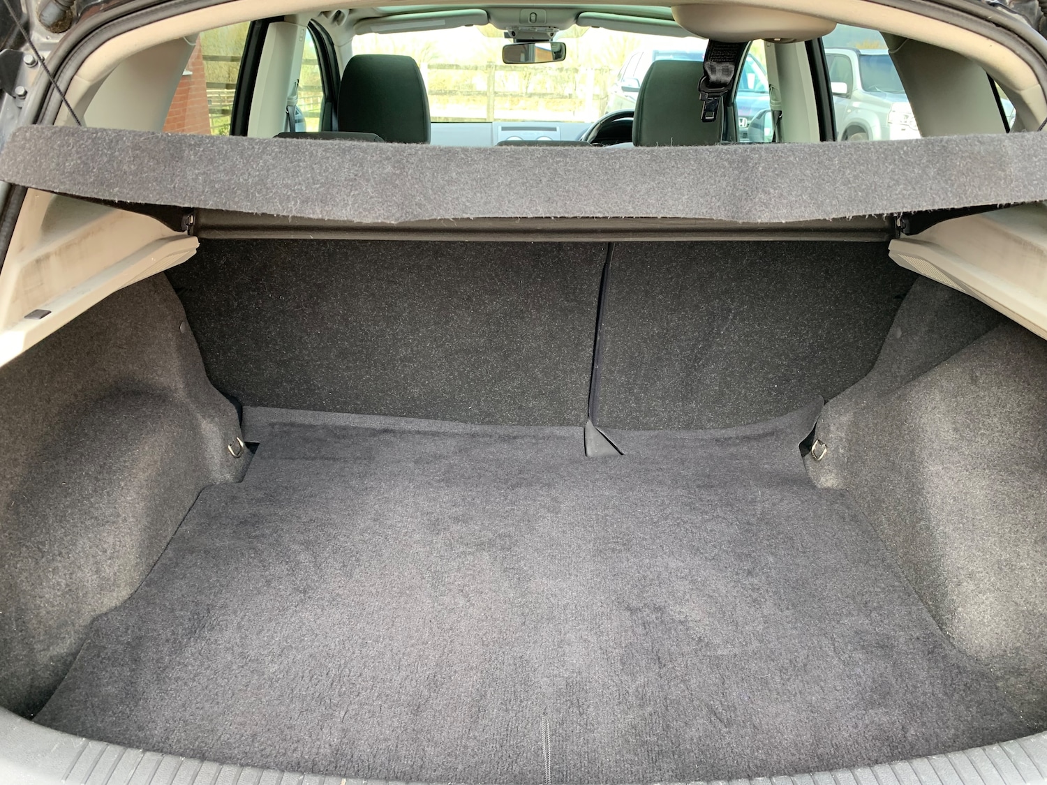 Used Nissan Qashqai 2012 for sale - 77764252: Photo 14