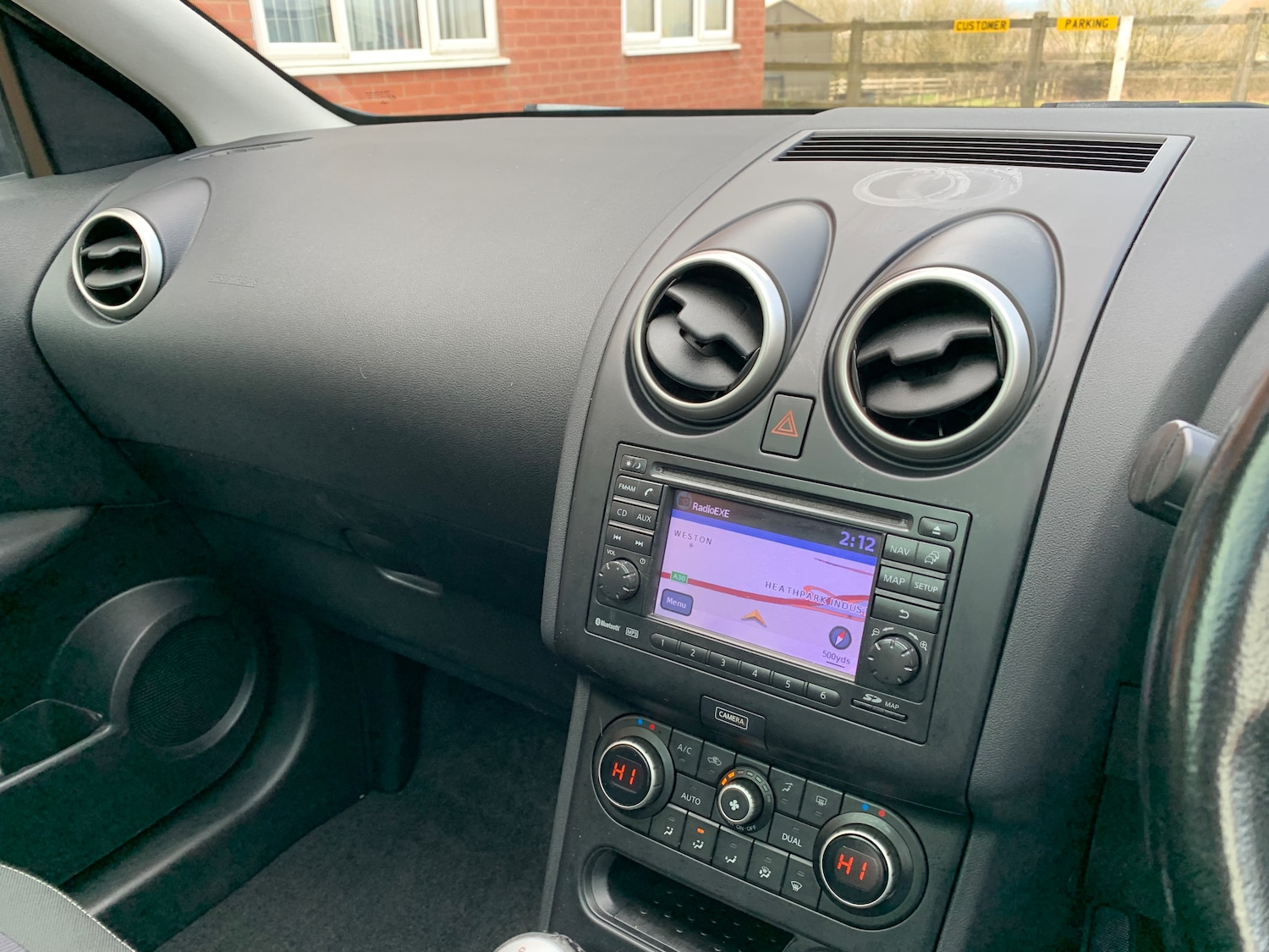 Used Nissan Qashqai 2012 for sale - 77764252: Photo 17