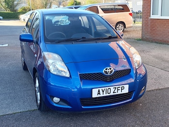 Used Toyota Yaris 2010 for sale - 78107077: Photo