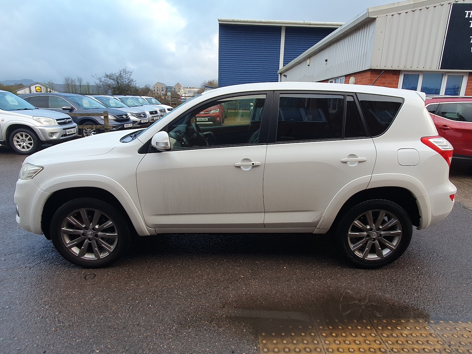 Used Toyota RAV4 2012 for sale - 77319688: Photo 12