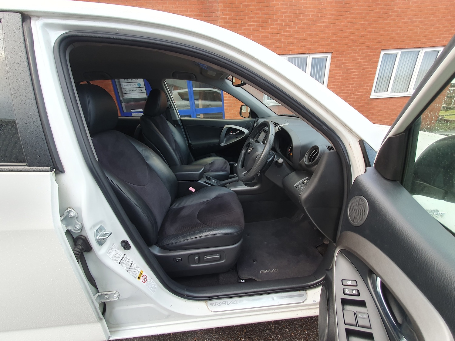 Used Toyota RAV4 2012 for sale - 77319688: Photo 20