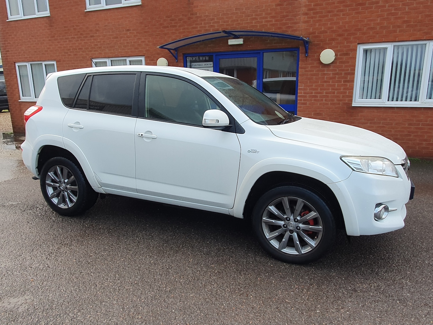 Used Toyota RAV4 2012 for sale - 77319688: Photo 3