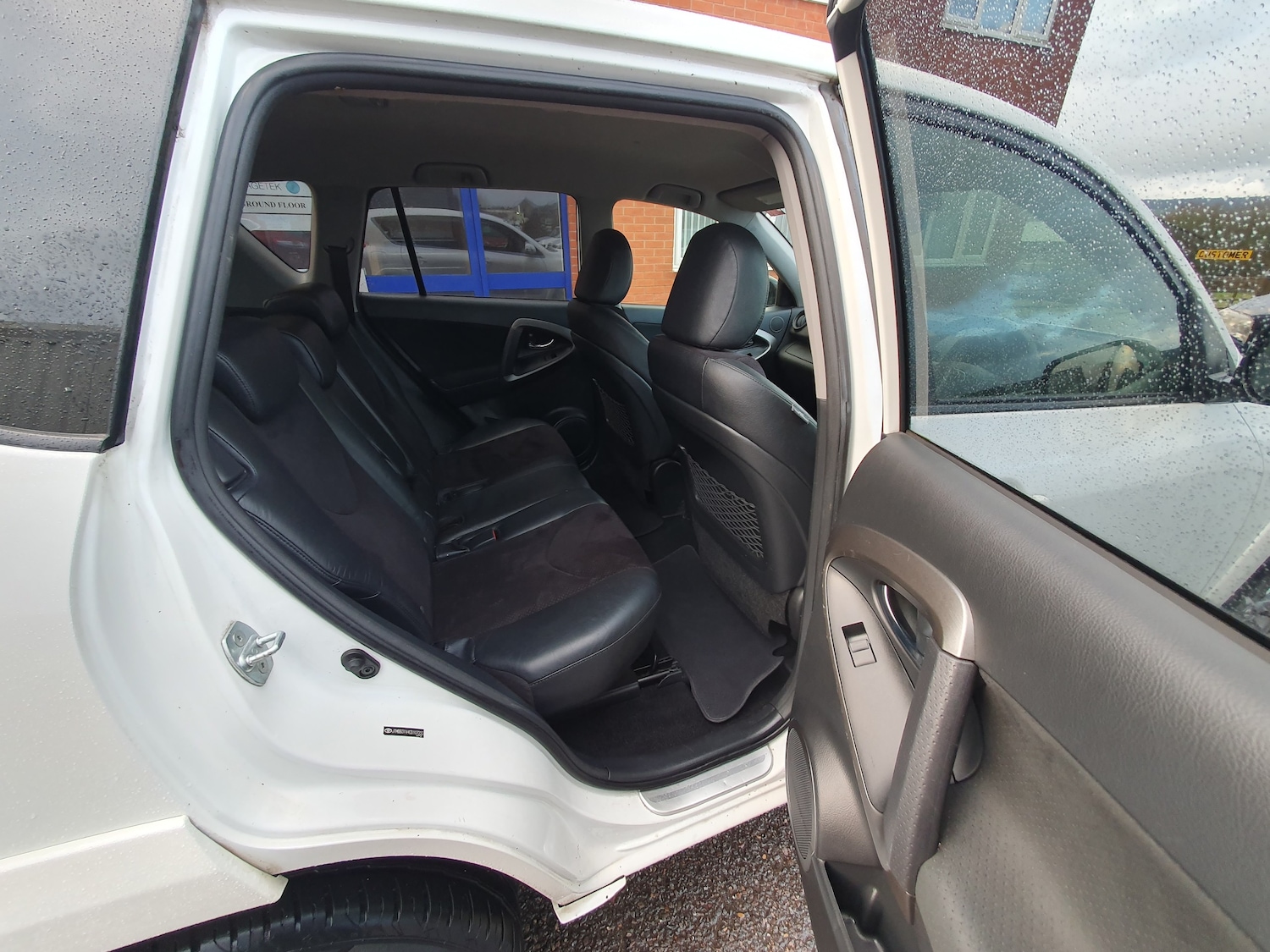 Used Toyota RAV4 2012 for sale - 77319688: Photo 34