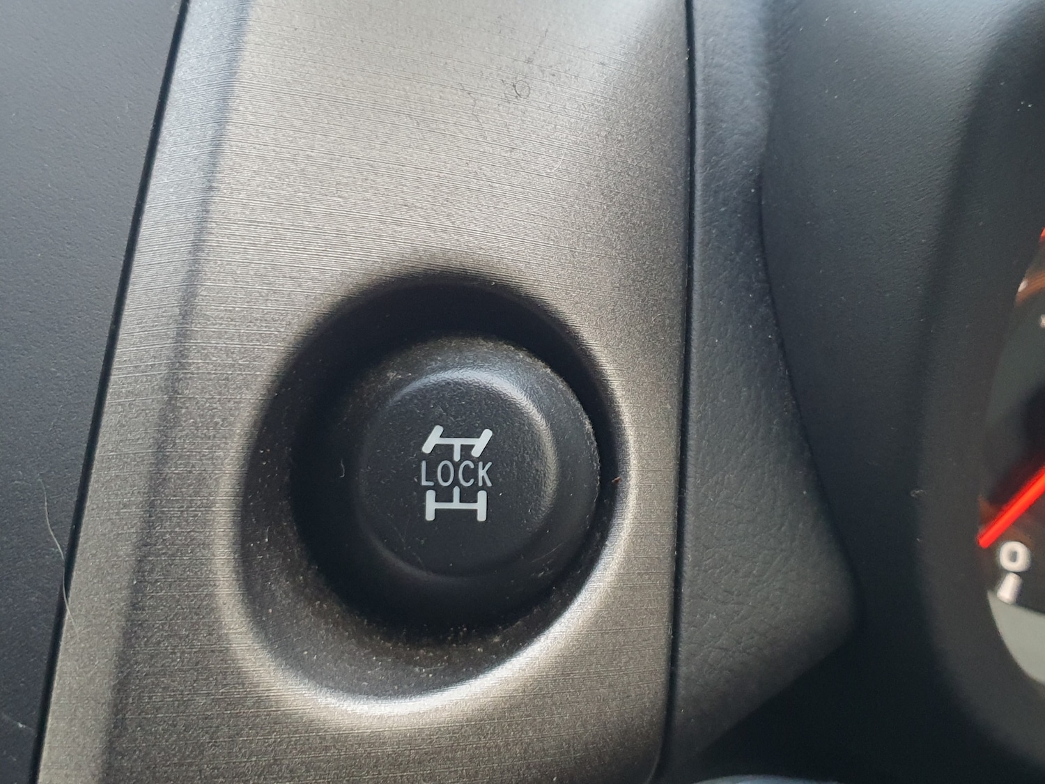 Used Toyota RAV4 2012 for sale - 77319688: Photo 42