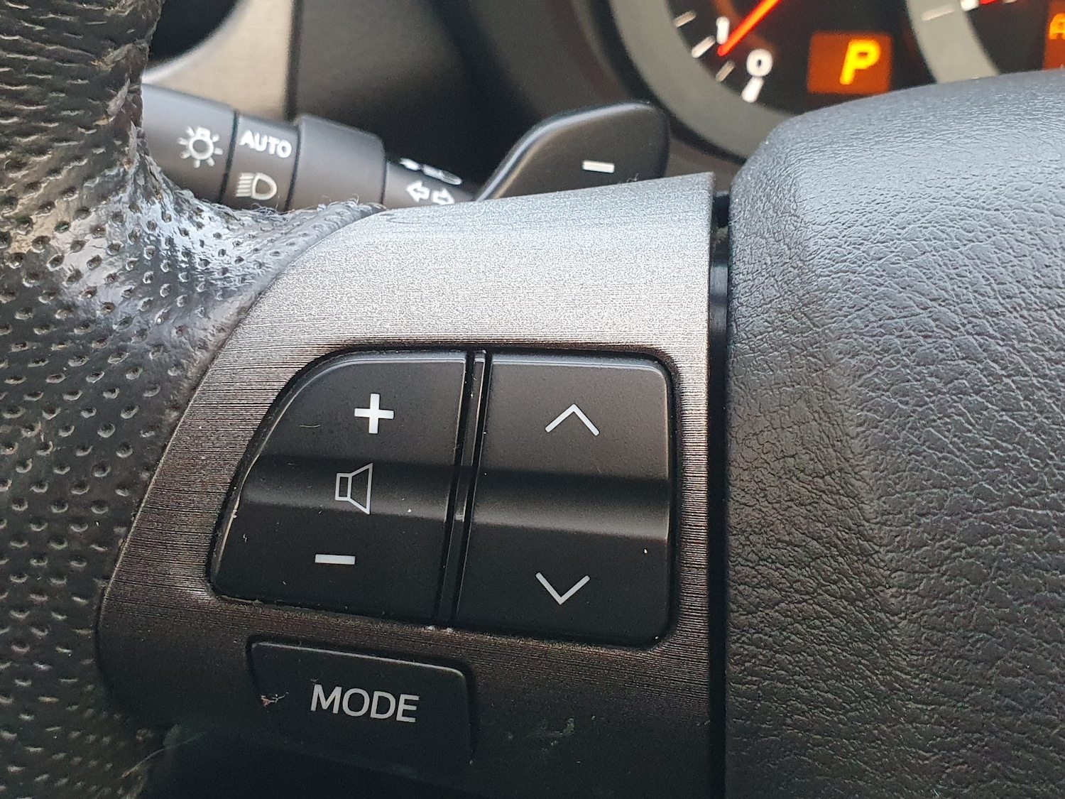 Used Toyota RAV4 2012 for sale - 77319688: Photo 47