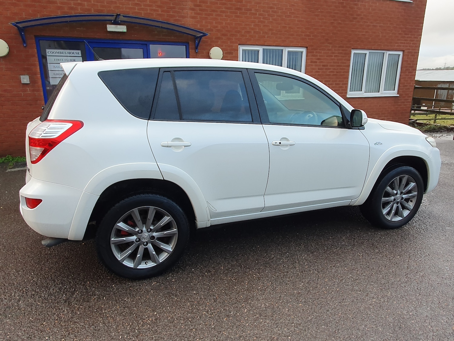 Used Toyota RAV4 2012 for sale - 77319688: Photo 5