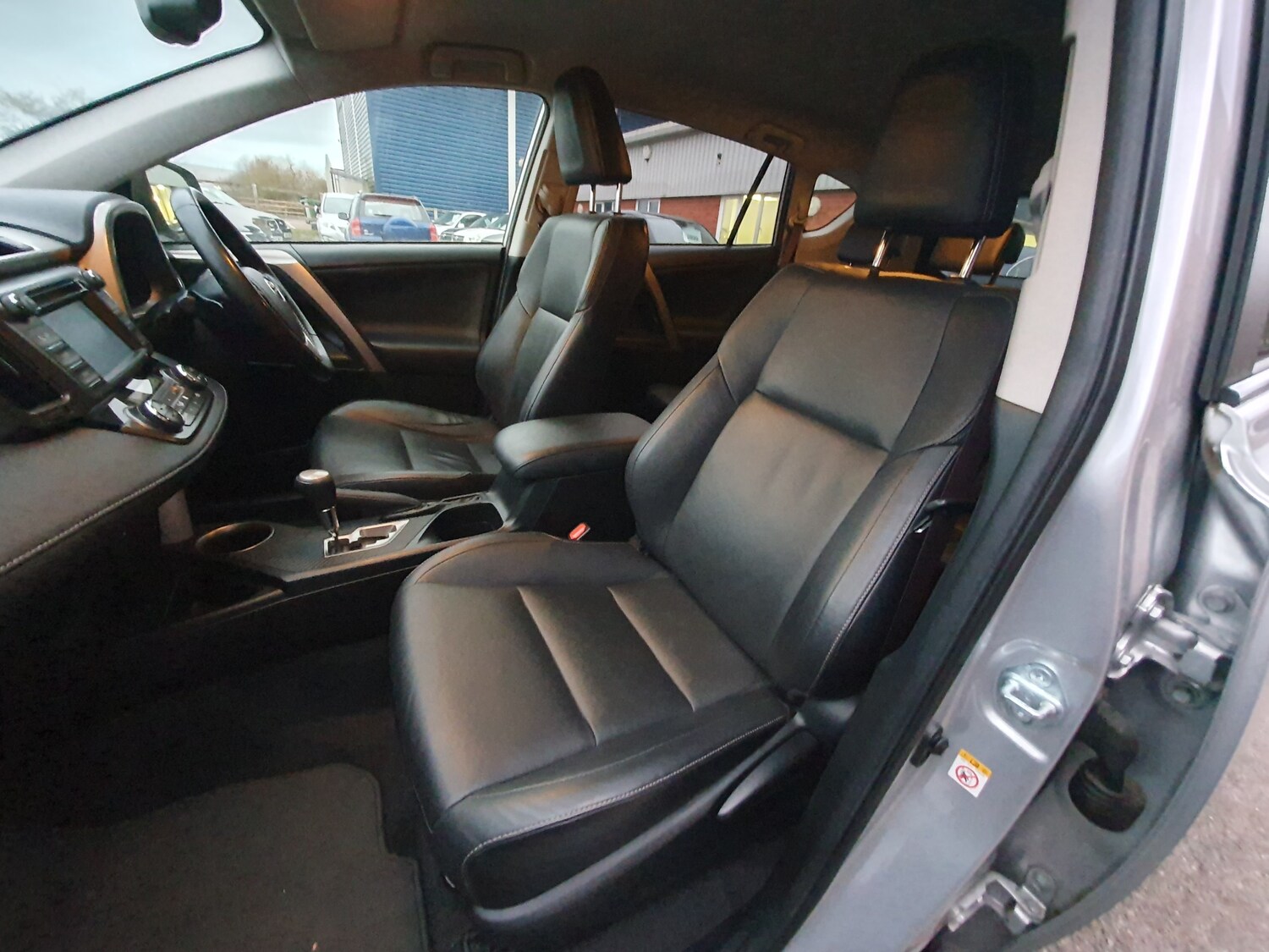 Used Toyota RAV4 2014 for sale - 77786389: Photo 16