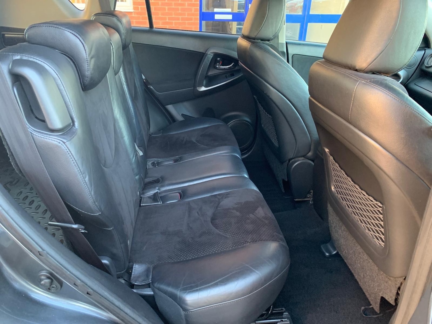 Used Toyota RAV4 2010 for sale - 76638014: Photo 20