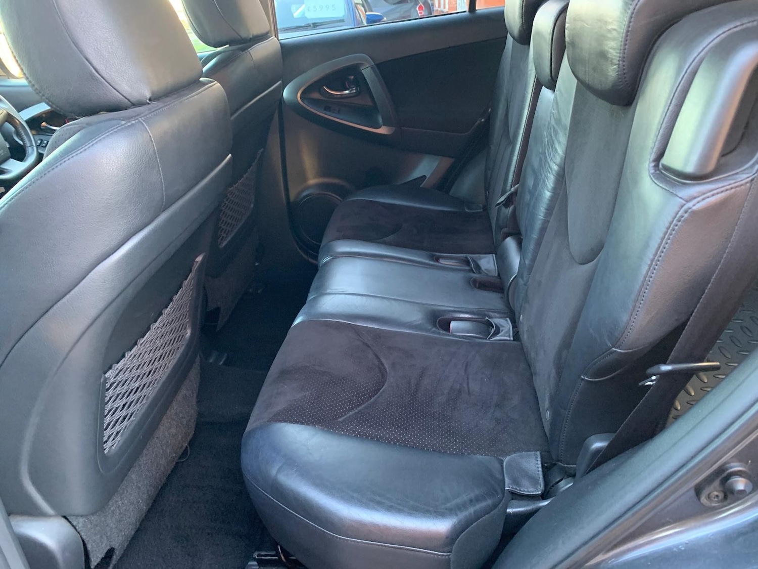 Used Toyota RAV4 2010 for sale - 76638014: Photo 23