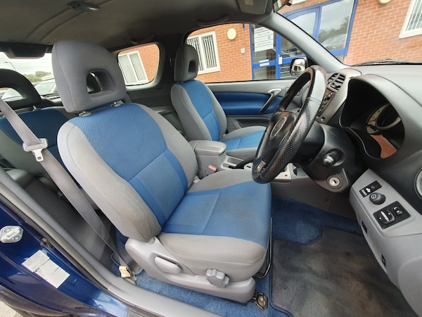 Used Toyota RAV4 2002 for sale - 76273714: Photo 39