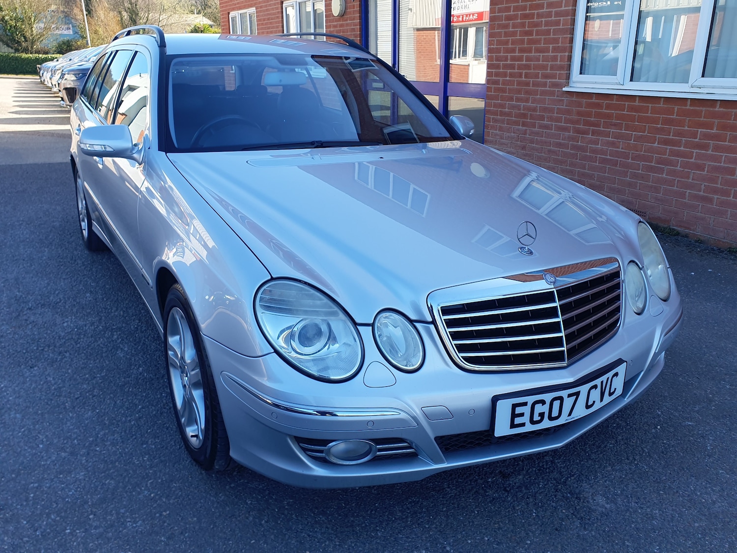 Used Mercedes-Benz E Class 2007 for sale - 78139769: Photo 2