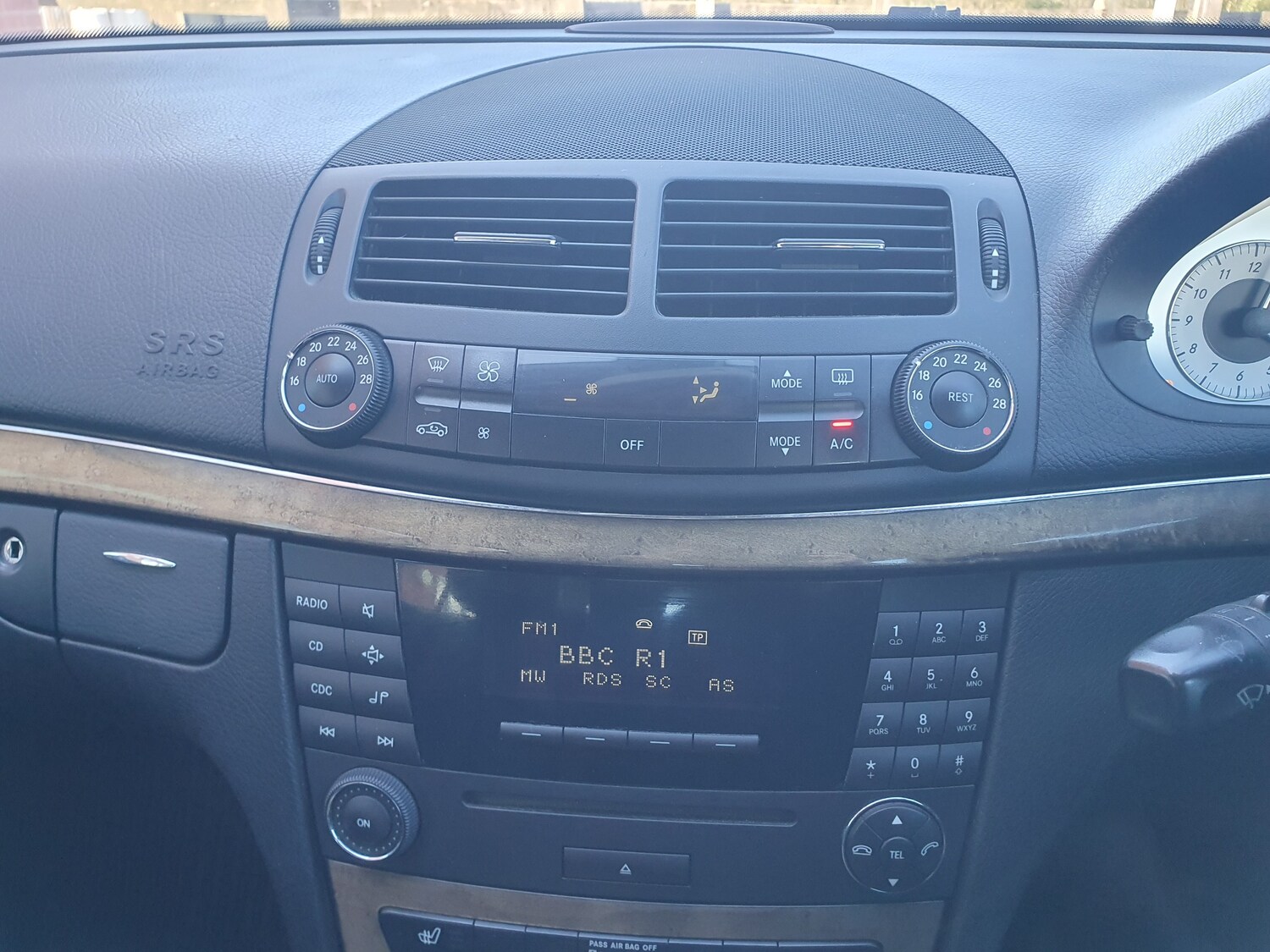 Used Mercedes-Benz E Class 2007 for sale - 78139769: Photo 32