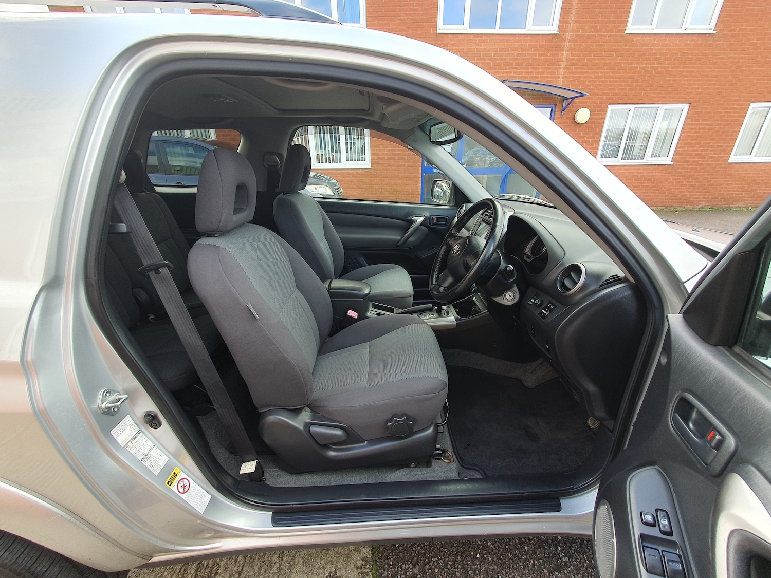 Used Toyota RAV4 2005 for sale - 77552502: Photo 28