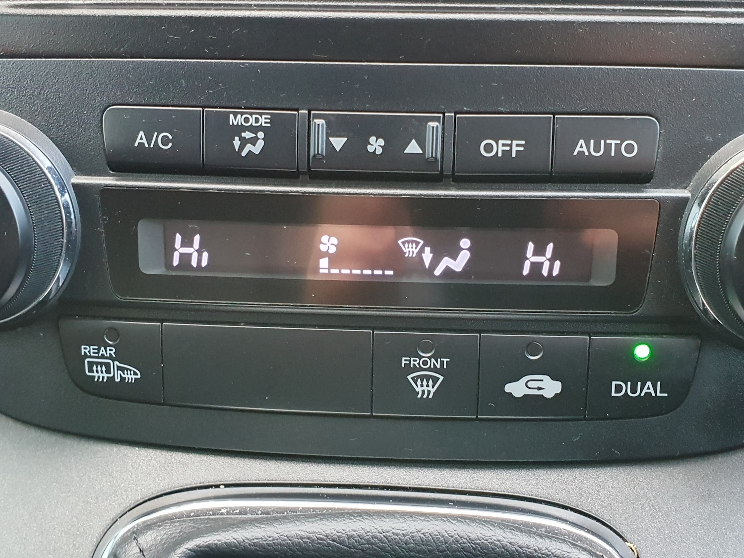 Used Honda CR-V 2010 for sale - 77779457: Photo 20