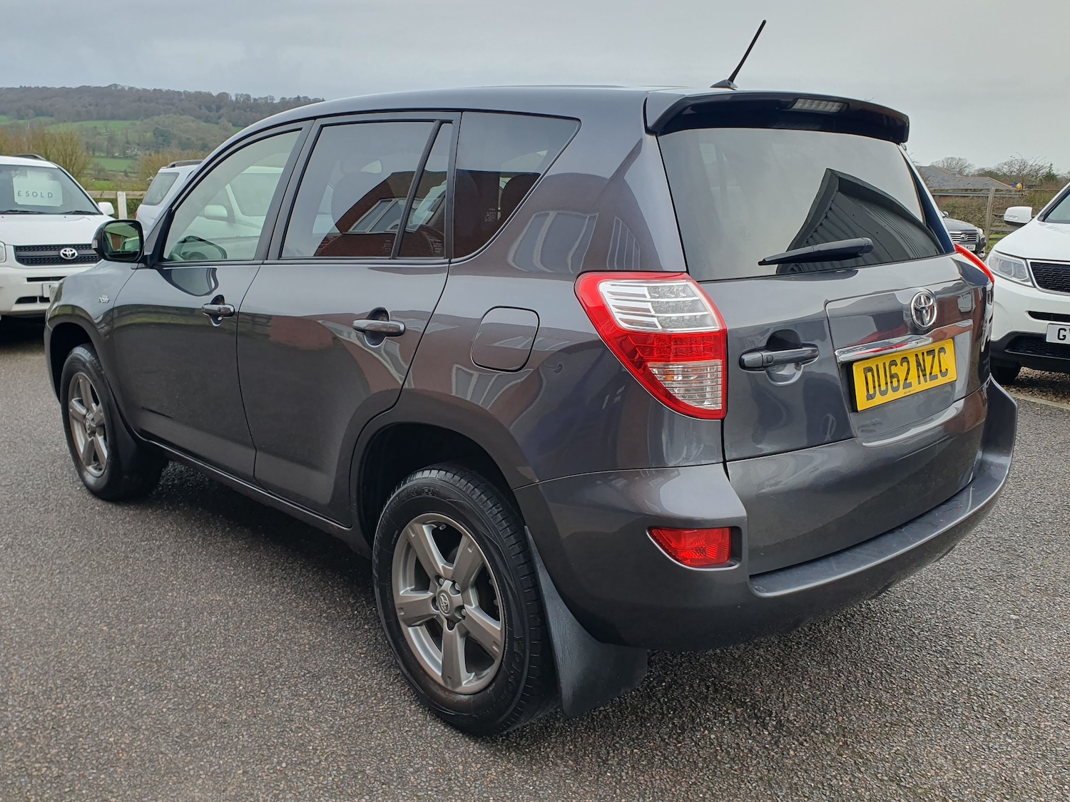 Used Toyota RAV4 2012 for sale - 77960032: Photo 7