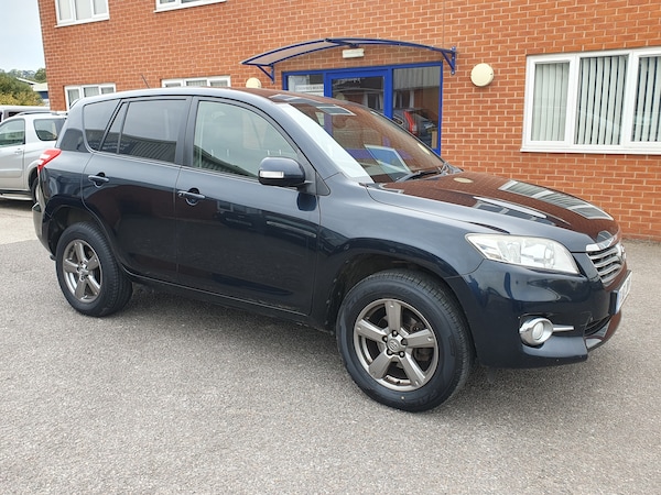 Used Toyota RAV4 2012 for sale - 76316599: Photo 2