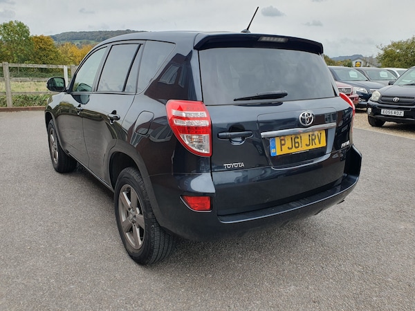Used Toyota RAV4 2012 for sale - 76316599: Photo 8
