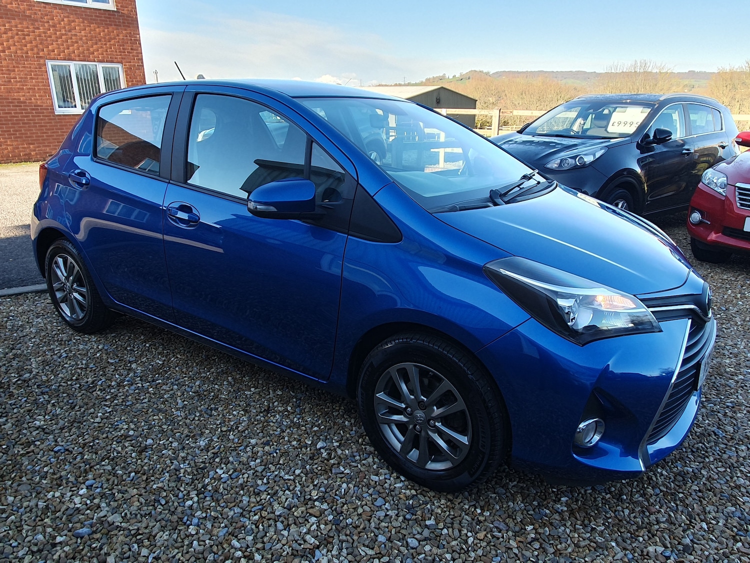 Used Toyota Yaris 2015 for sale - 76635049: Photo 3