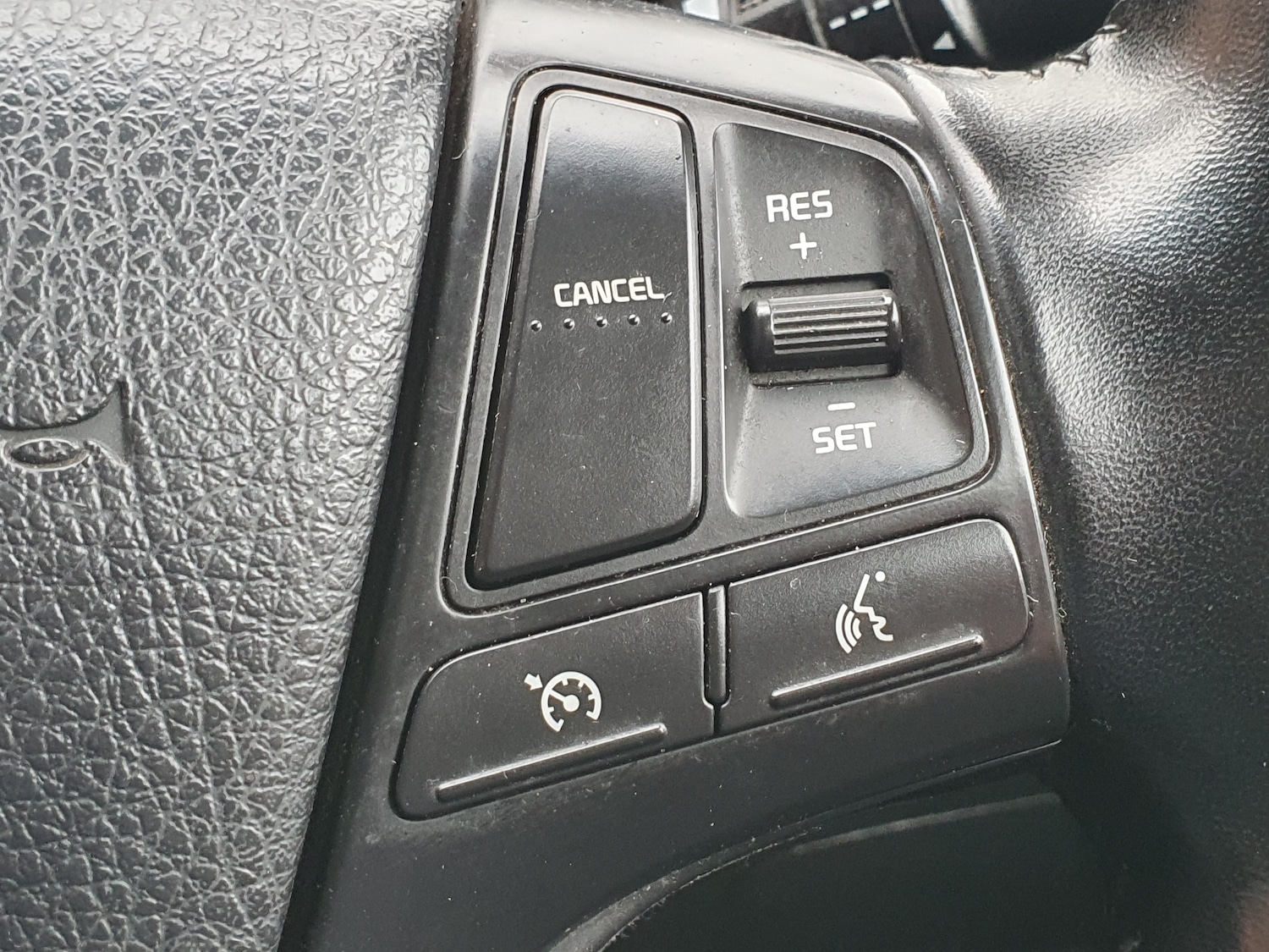 Used Kia Sorento 2014 for sale - 77845513: Photo 23