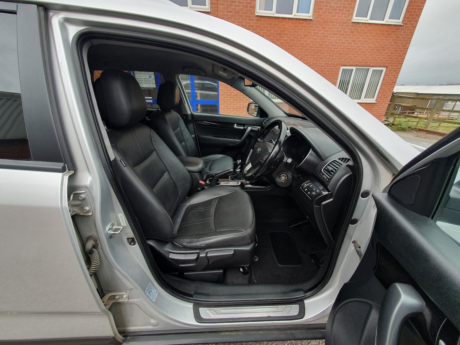 Used Kia Sorento 2014 for sale - 77845513: Photo 31