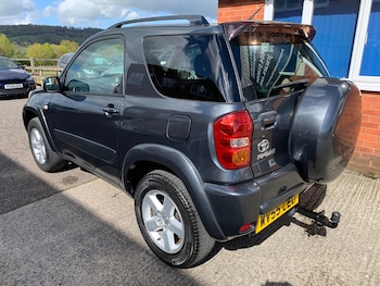 Used Toyota RAV4 2005 for sale - 78213347: Photo