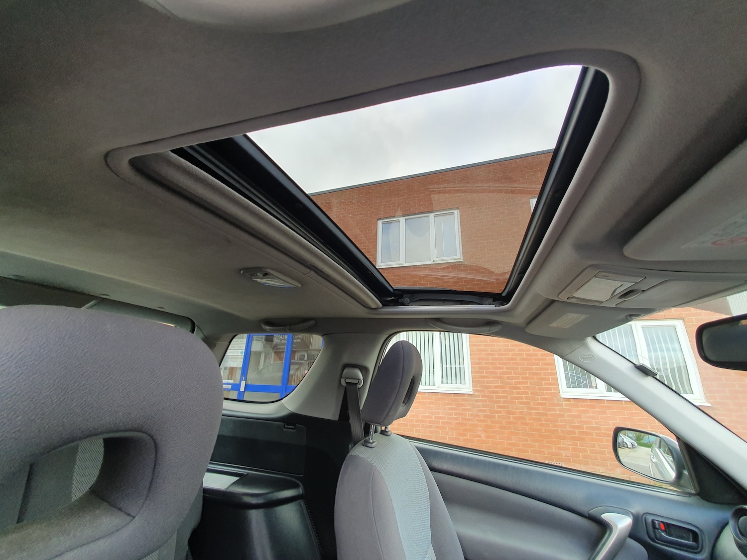 Used Toyota RAV4 2005 for sale - 77733515: Photo 28