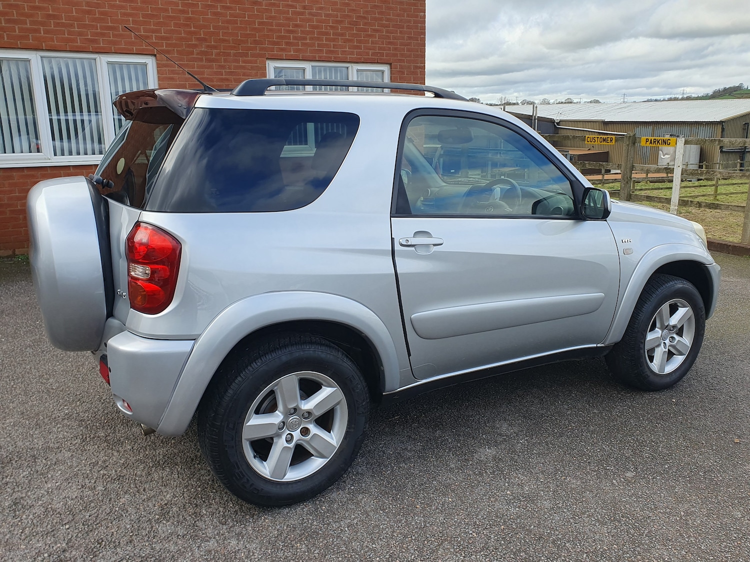 Used Toyota RAV4 2005 for sale - 77733515: Photo 8
