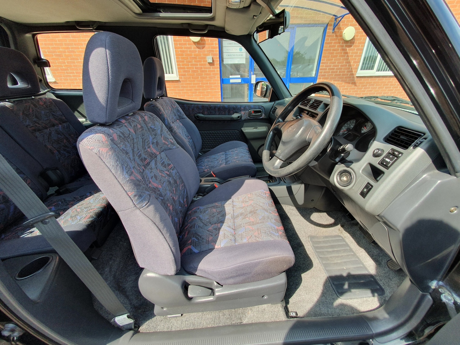 Used Toyota RAV4 1998 for sale - 76149201: Photo 27