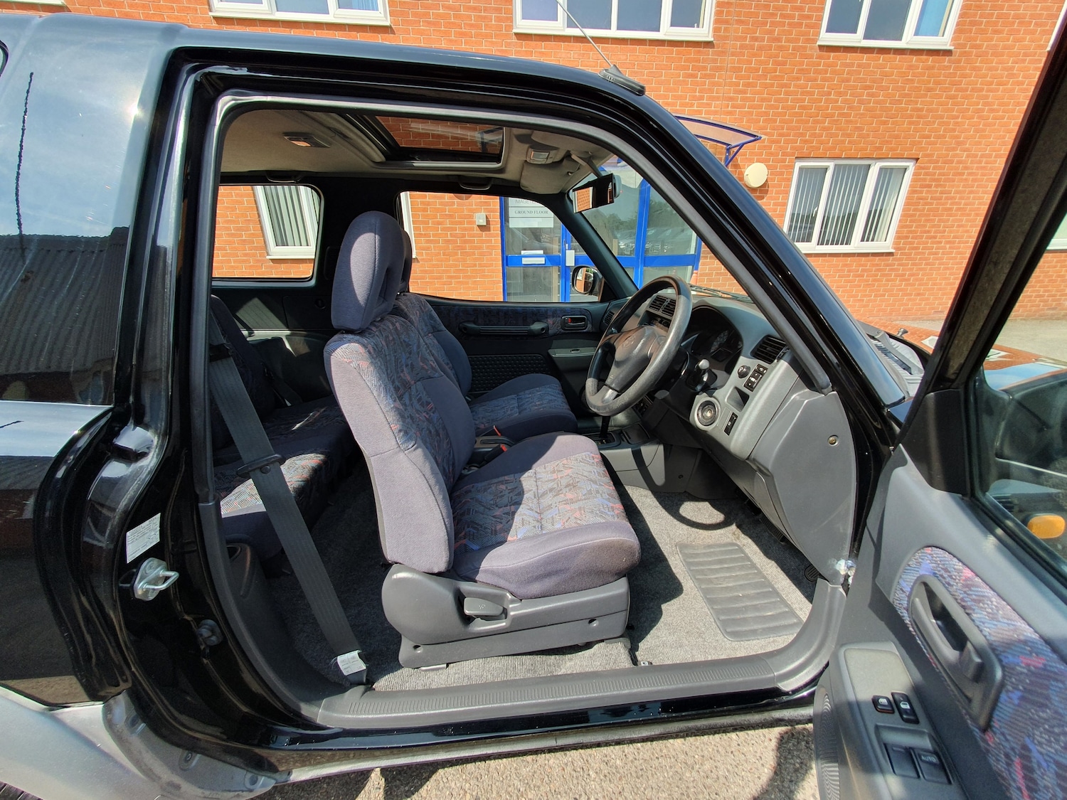 Used Toyota RAV4 1998 for sale - 76149201: Photo 30