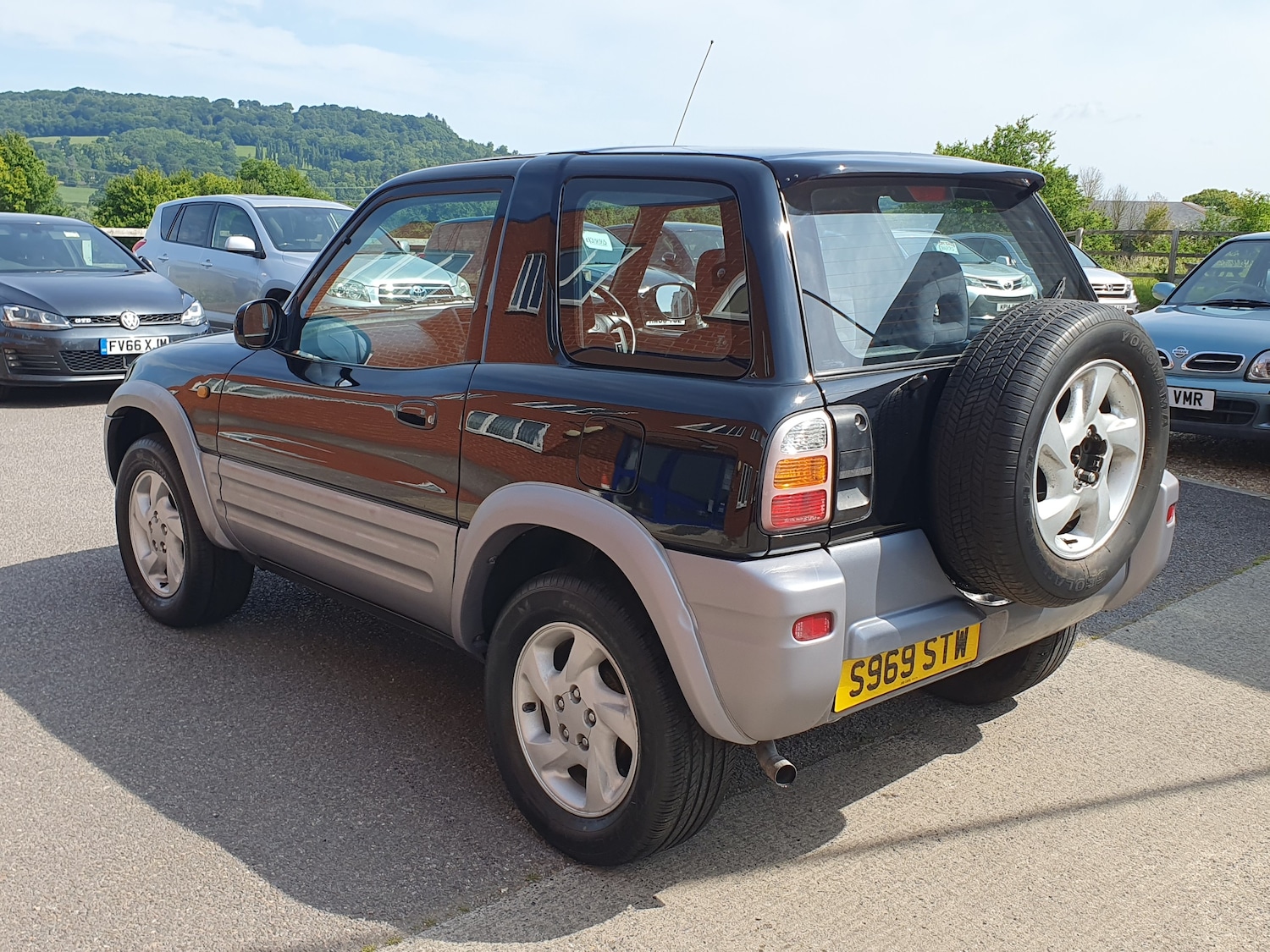 Used Toyota RAV4 1998 for sale - 76149201: Photo 9