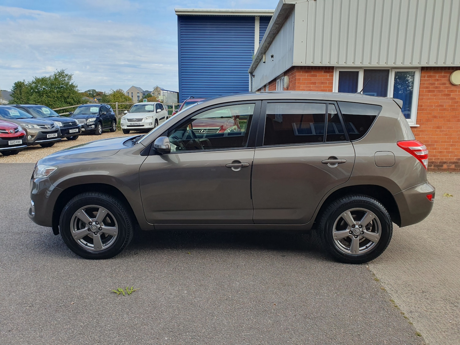 Used Toyota RAV4 2012 for sale - 76133998: Photo 10
