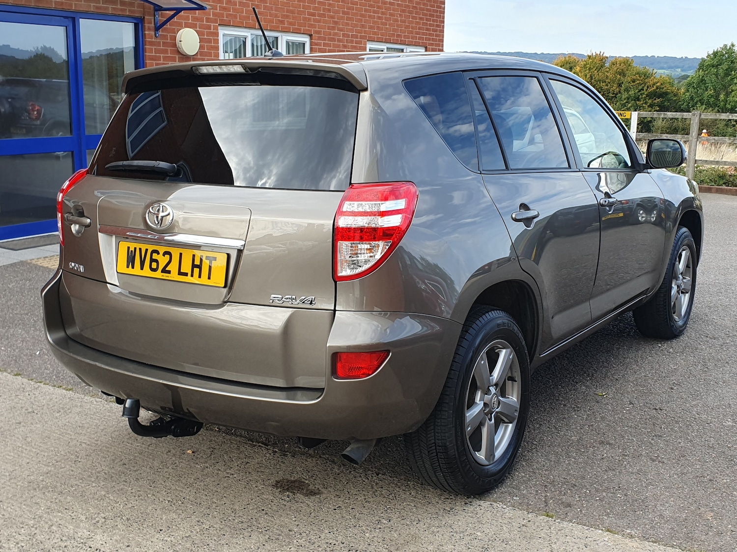 Used Toyota RAV4 2012 for sale - 76133998: Photo 17