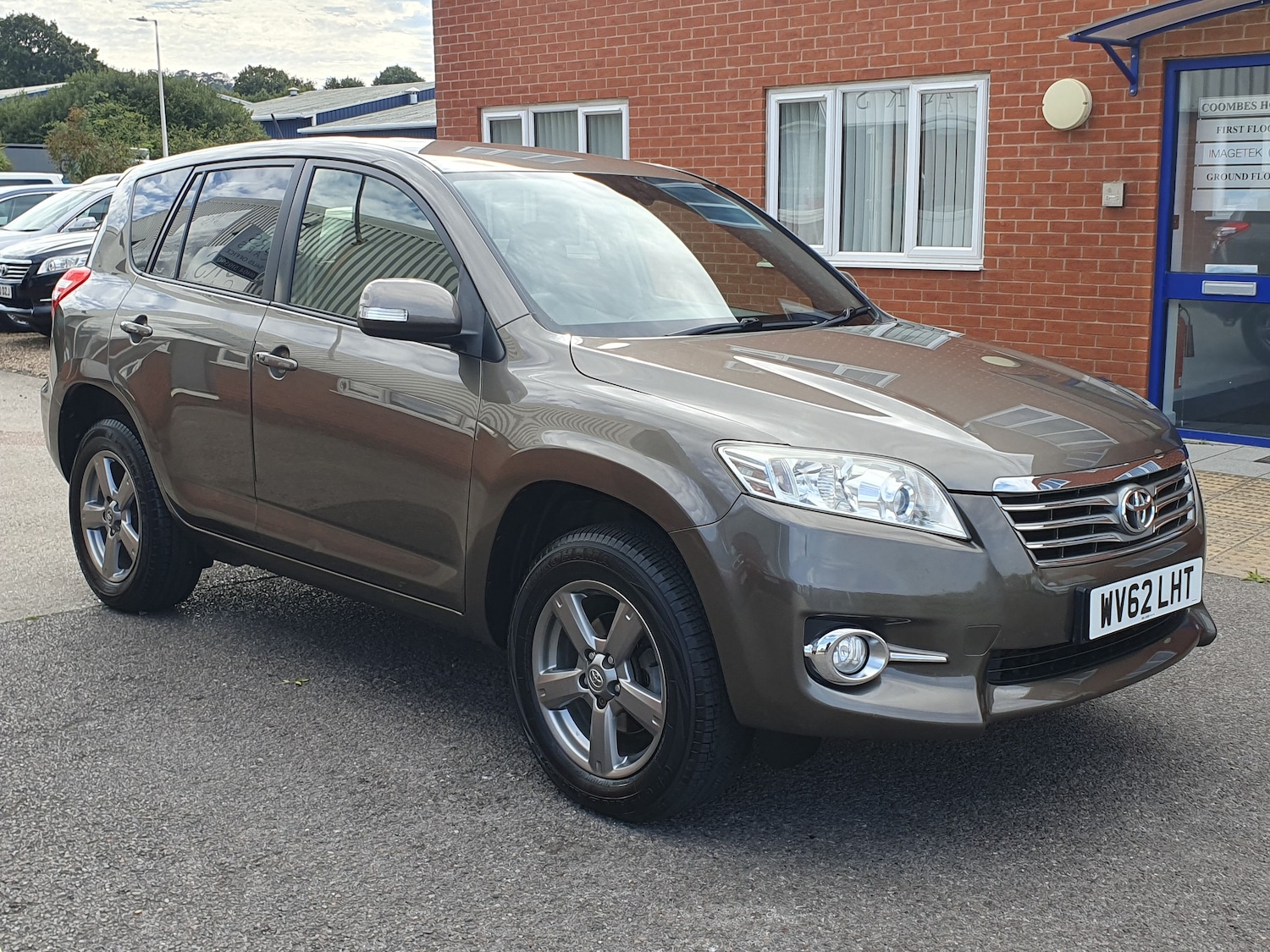 Used Toyota RAV4 2012 for sale - 76133998: Photo 2