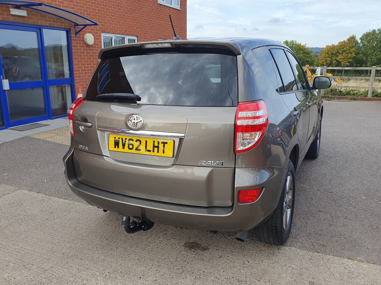 Used Toyota RAV4 2012 for sale - 76133998: Photo 20