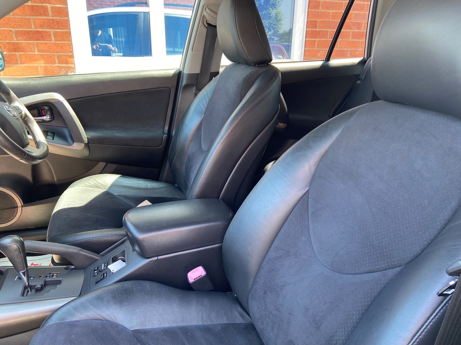 Used Toyota RAV4 2012 for sale - 76120137: Photo 14