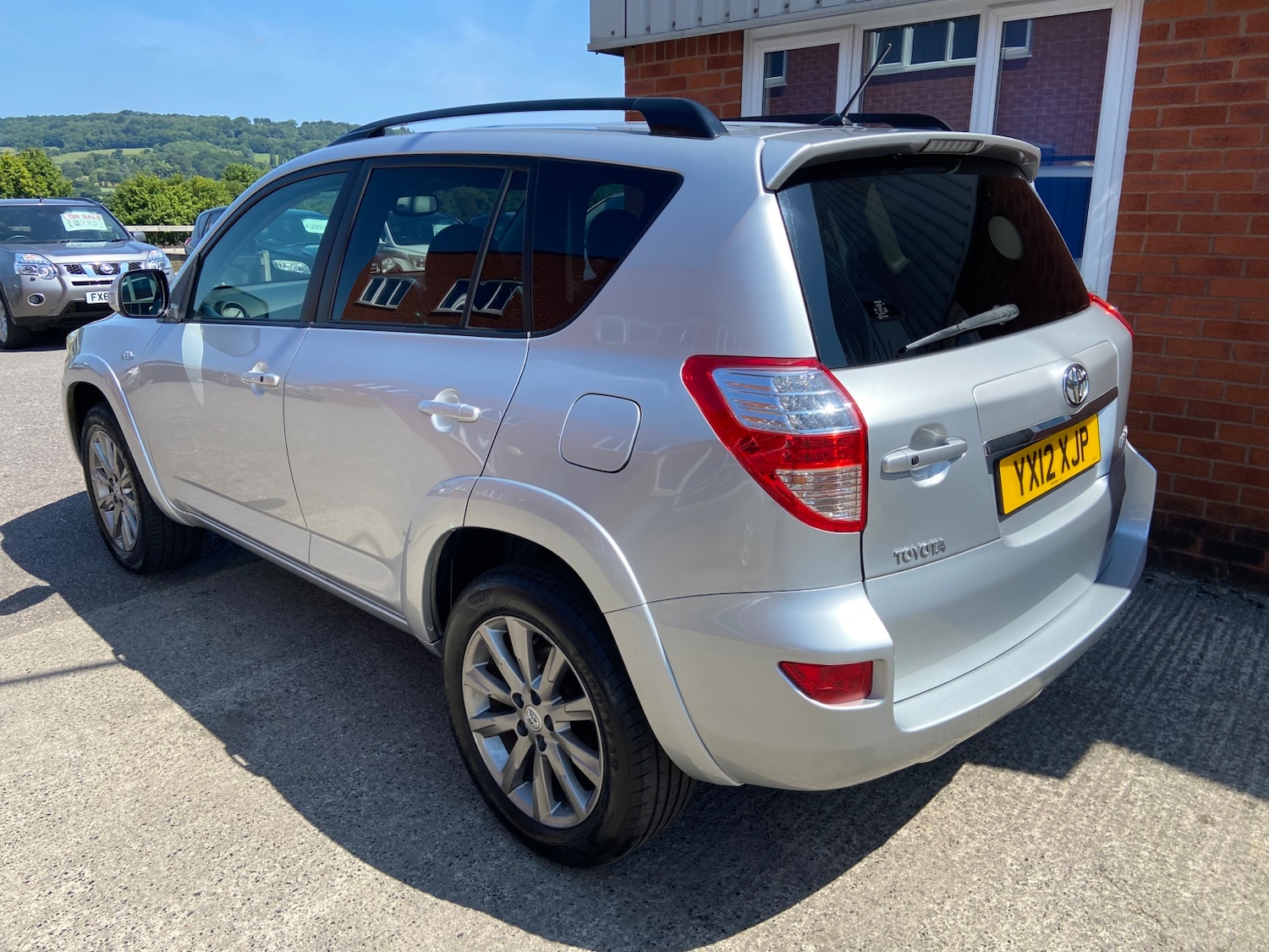 Used Toyota RAV4 2012 for sale - 76120137: Photo 4