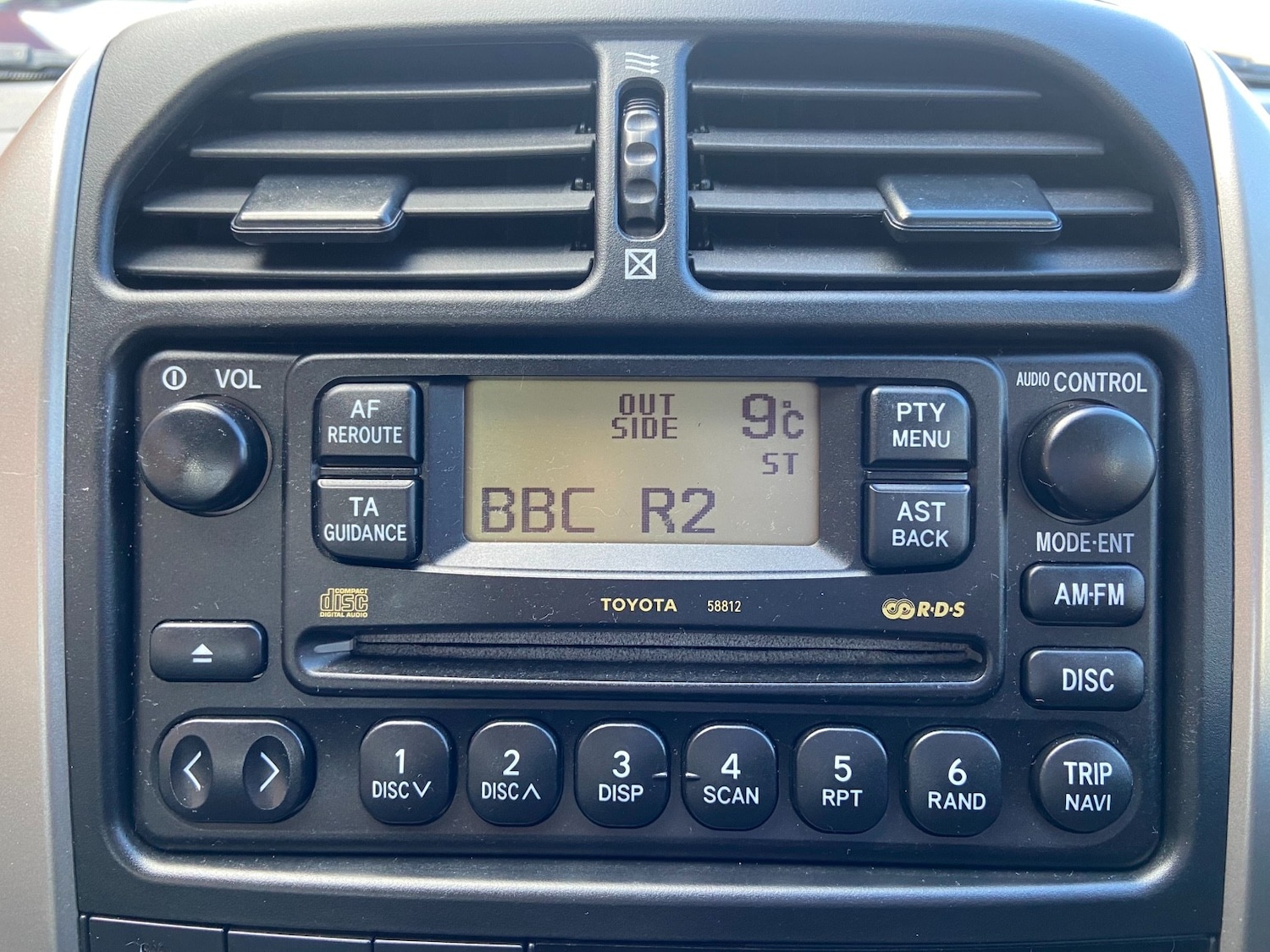 Used Toyota RAV4 2004 for sale - 77845518: Photo 18