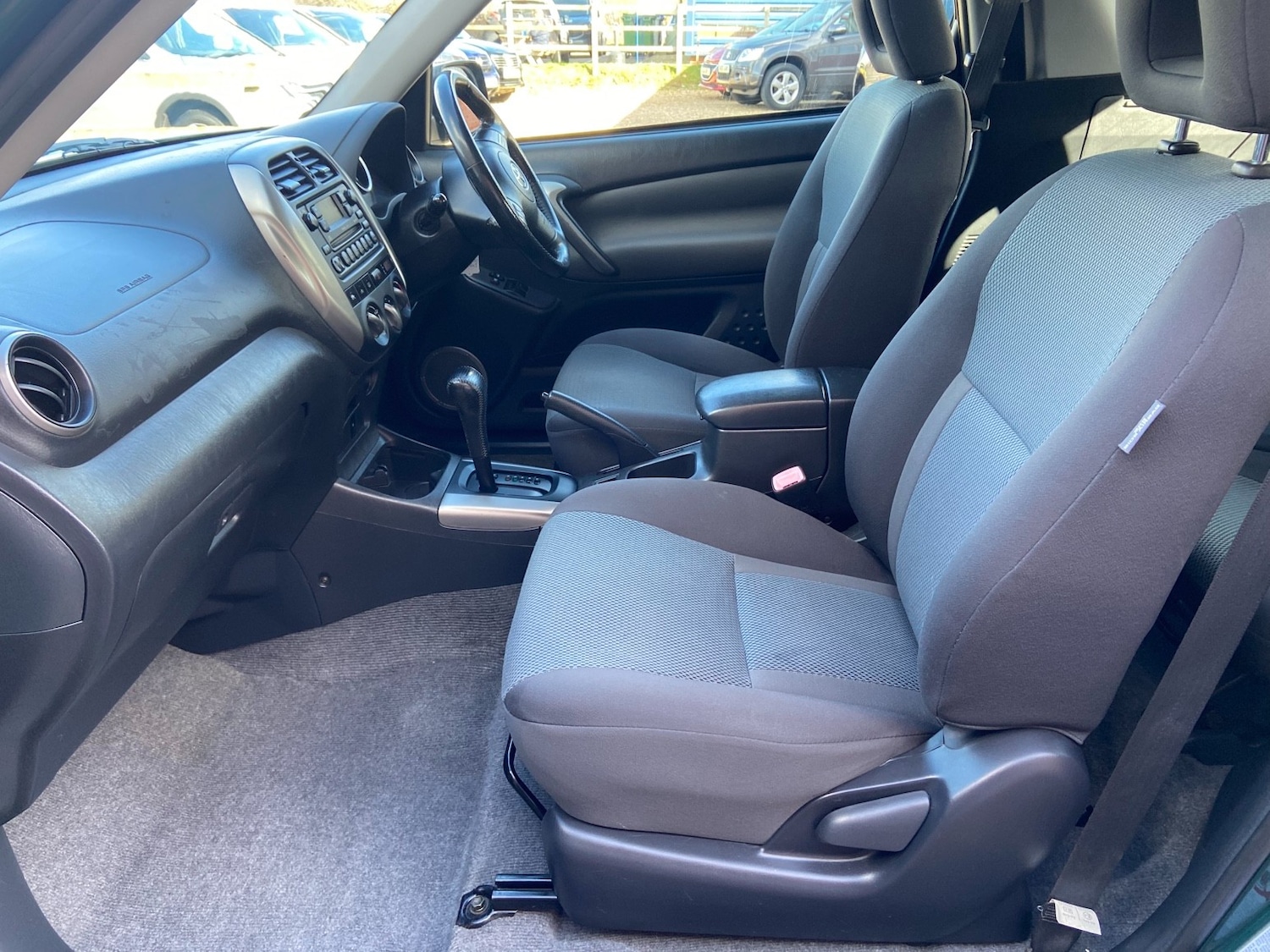 Used Toyota RAV4 2004 for sale - 77845518: Photo 27