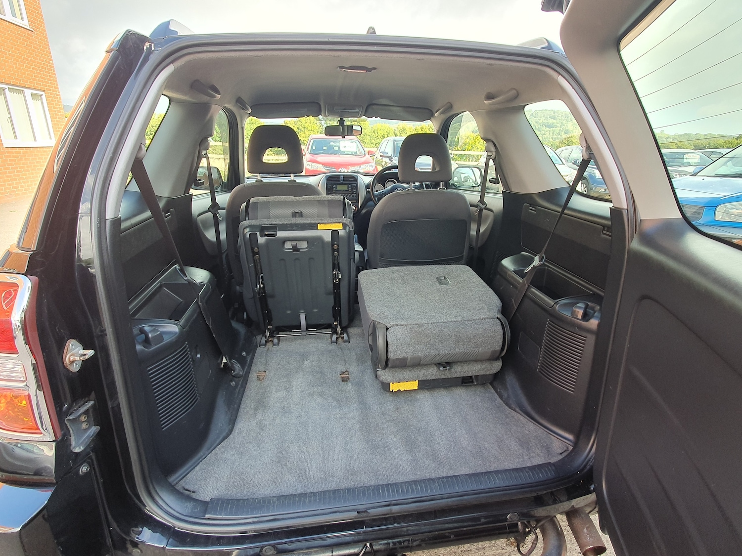 Vehicle 21