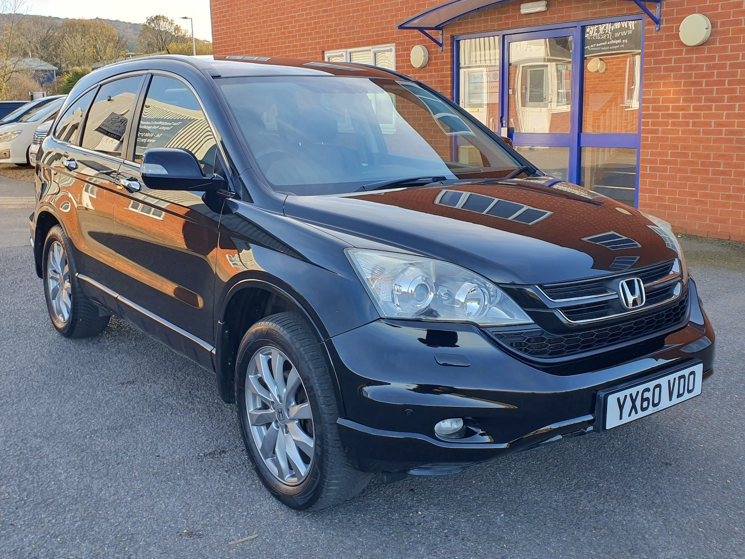 Used Honda CR-V 2010 for sale - 76653796: Photo 2