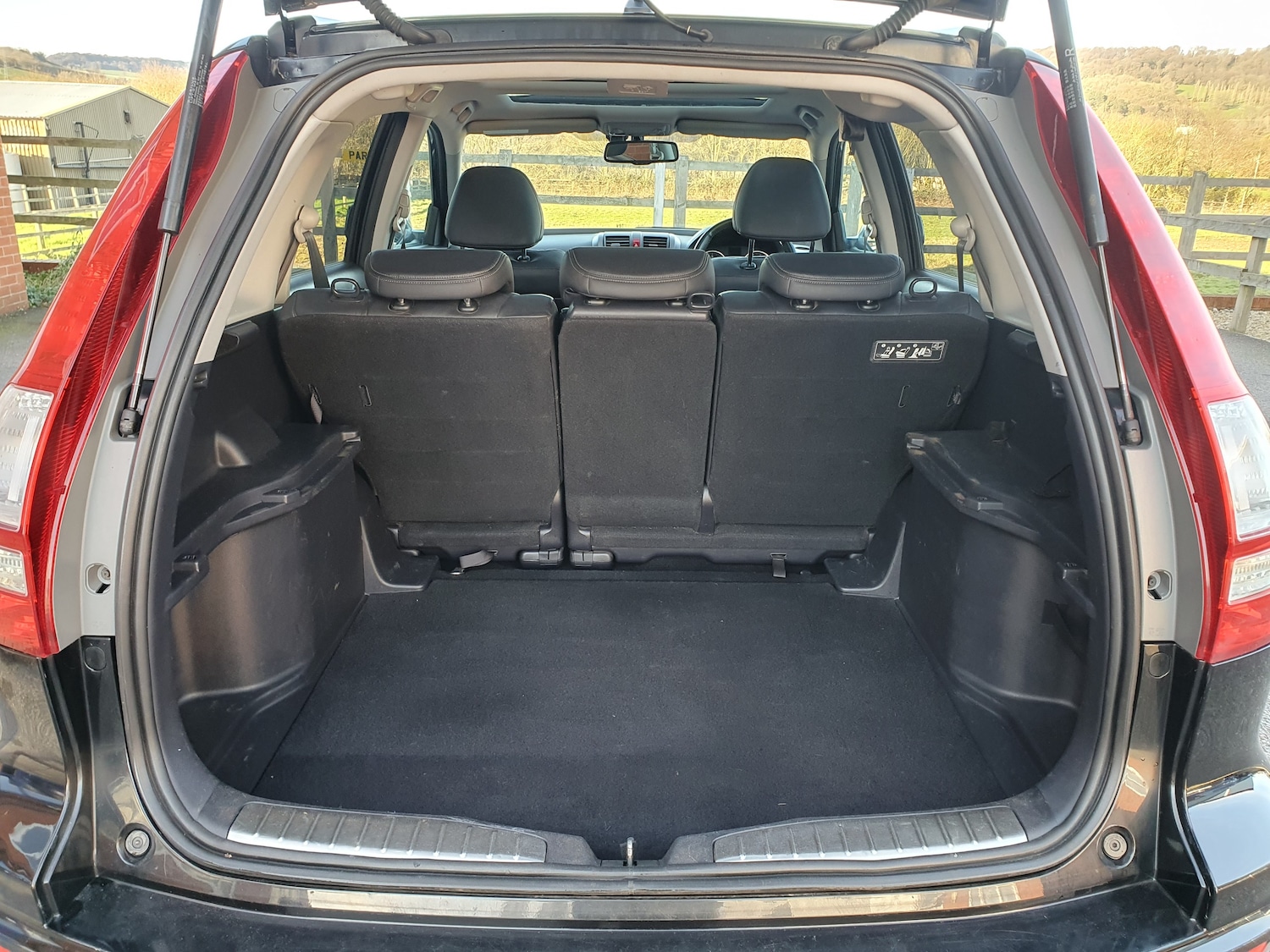 Used Honda CR-V 2010 for sale - 76653796: Photo 20