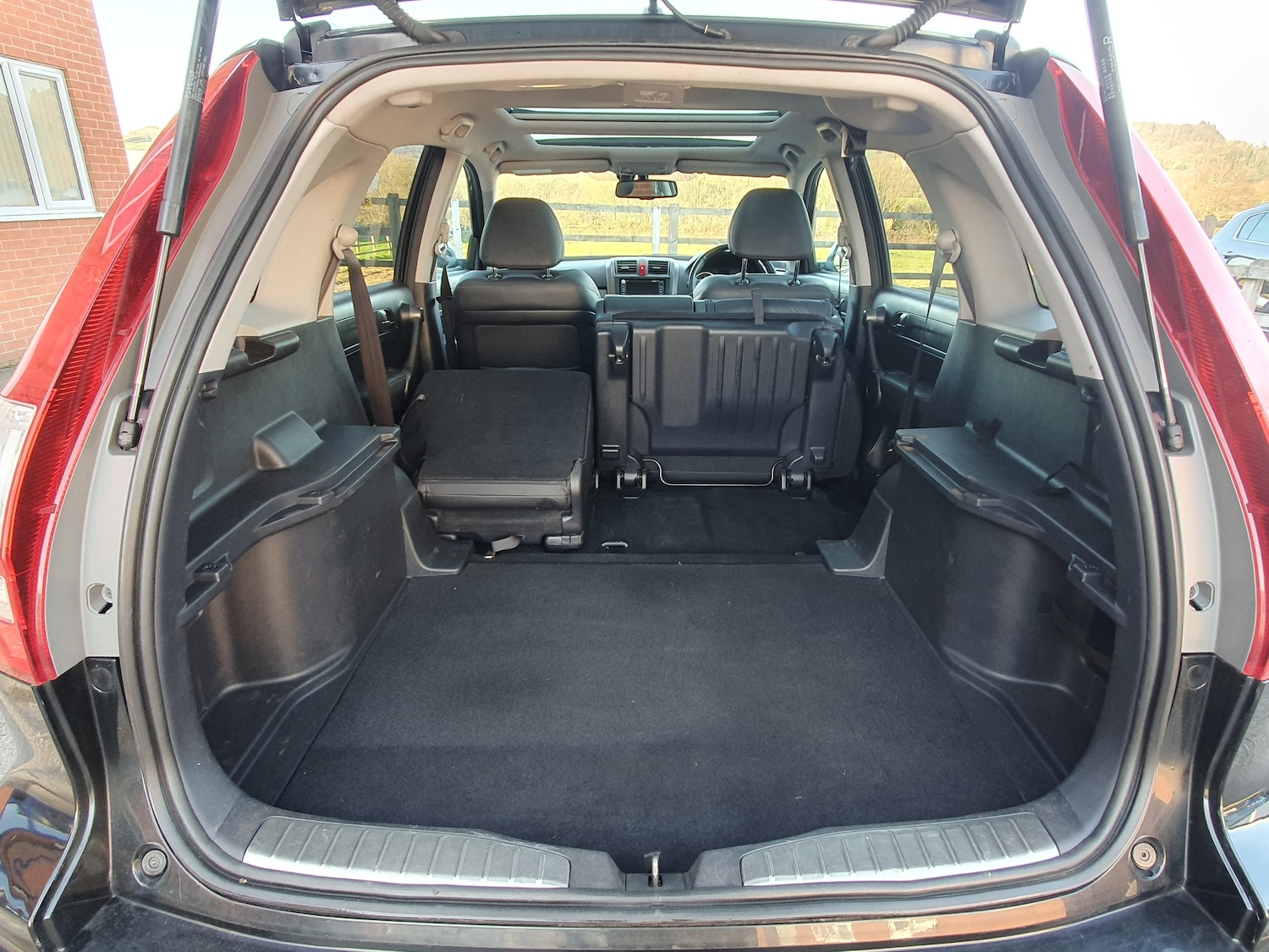 Used Honda CR-V 2010 for sale - 76653796: Photo 24